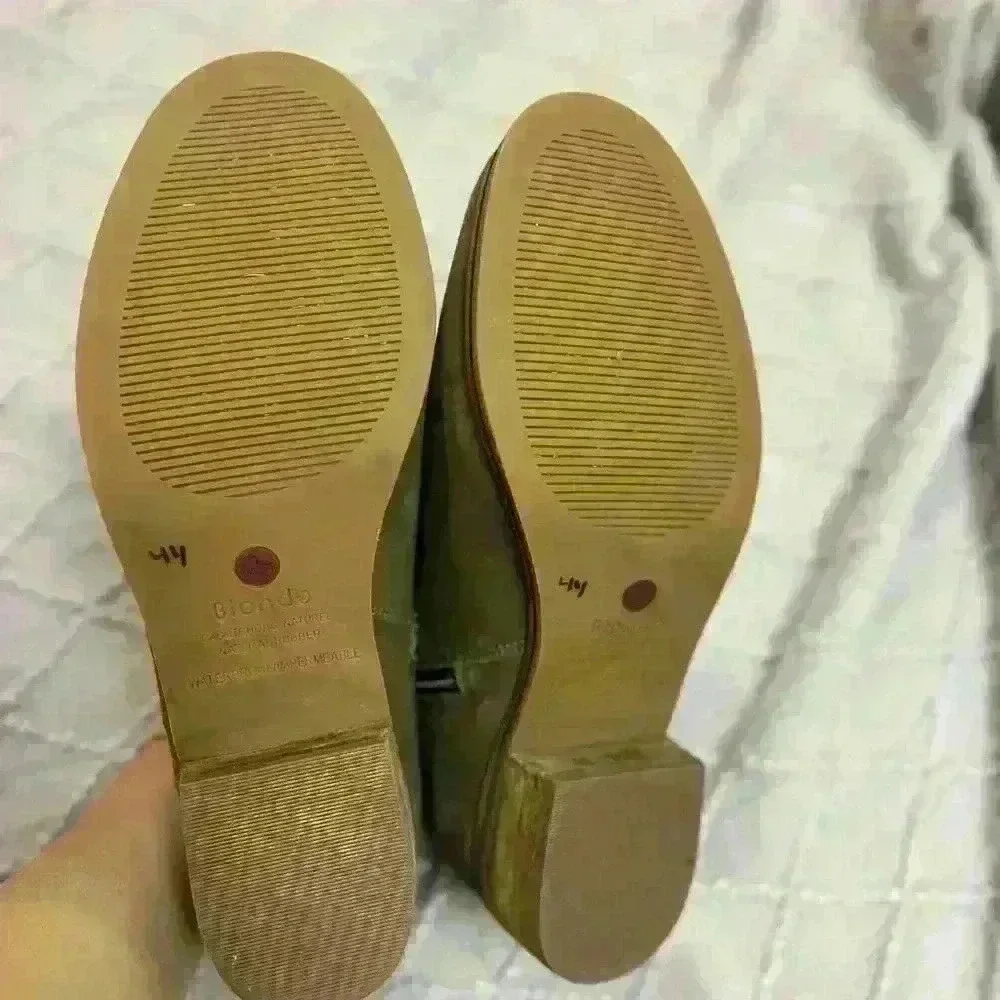 Blondo Womens Suede Olive Green Zippered Waterproof Heel Booties Size 9.5M EUC - Picture 10 of 13